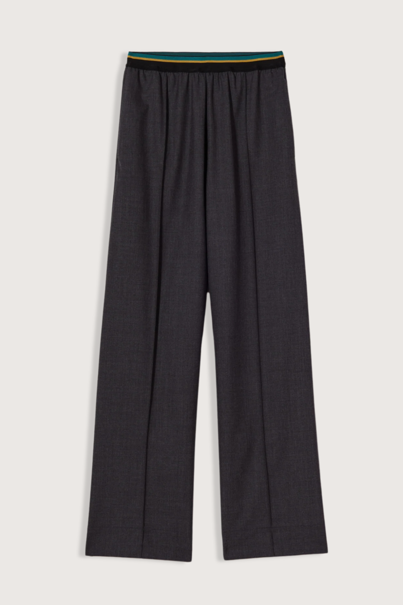 flat lay Multi Color Elastic Waisted Band Trouser black melange Wool twill
Straight fit
Multicolor elastic waistband
100% Sheep Wool | LINING: 100% Cotton