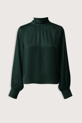 flat lay Nadine Silk Blouse Hunter green Gathered turtleneck
Relaxed silhouette
100% Silk
