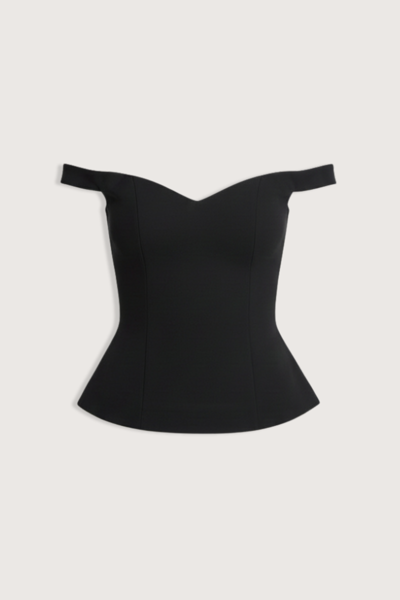 flat lay Off The Shoulder Top black Off the shoulder style
V-neckline
Side slit
97% Viscose, 3% Elastane