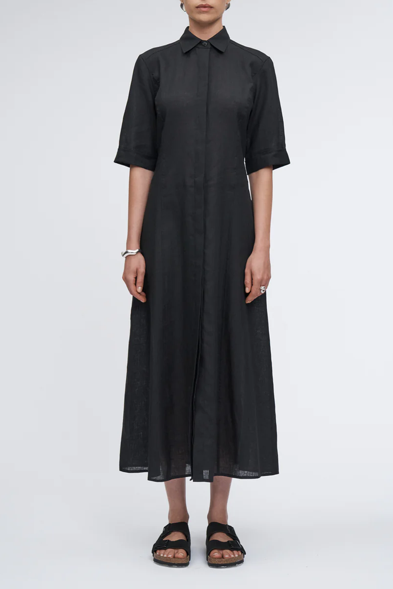 front profile model wearing Panel Shirt Dress in Black linen