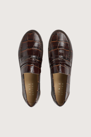 top profile Penny Loafer Croc oxblood Classic penny strap
Leather lining
Leather insole
Croc effect embossed on leather
Leather sole with anti slip rubber injection
Old world Sacchetto construction