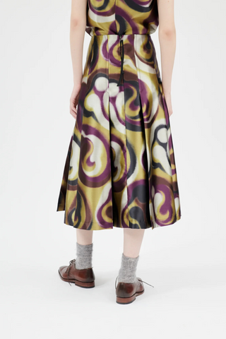 back profile model wearing Printed Heavy Satin Skirt merlot