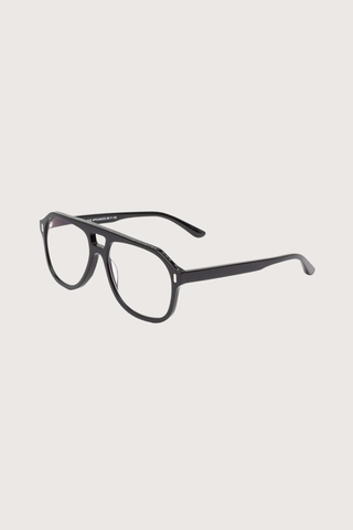 side profile RCA Reading Glasses  Gloss Black +1.50 clear lens black frame aviator shape
A premium hard coating protects lenses, increasing durability and minimizing scratches
High-performance water, dirt, and grease-repellent coating
Premium, bio-based acetate frame
3-barrel industrial hinges