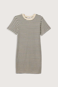 flat lay Rhett Brushed Rugby T-Shirt Dress navy stripe
Regular fit
Relaxed t-shirt dress
Classic crew neck
Short sleeves