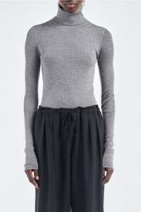front profile model wearing Ribbed Turtleneck Heather Grey long sleeve slim fit merino wool