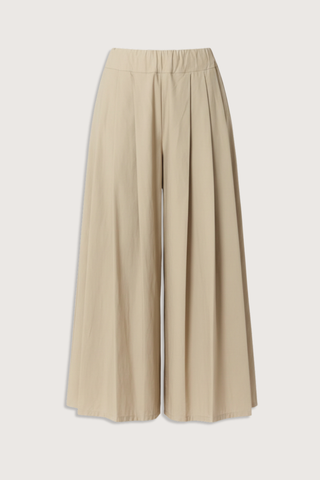 flat lay Rombo Pants Sonora beige Elasticated Waist
Slightly cropped length
Wide leg
Triple pleated
Side pockets
Relaxed Fit
Poplin Cotton