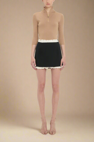 front profile model wearing Ruched Detail Mini Skirt  Black