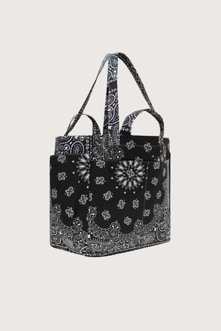 side profile Sac Picnic Tote All Black cotton bandana two outside pockets two side pockets with short and tall handles