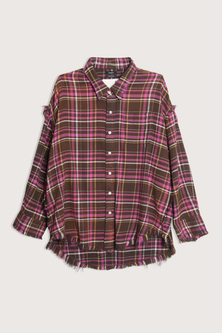 flat lay Shredded Seam Drop Neck Shirt brown pink plaid Japanese fabric
Oversized fit
Classic collar
Button down
Frayed hem and cuff
Chest pocket
100% Cotton