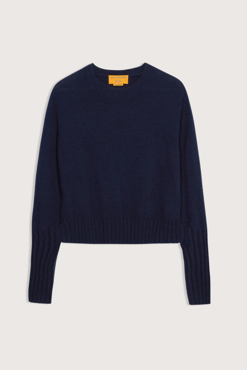 flat lay Shrunken Crew Sweater Midnight Shrunken style
Slim fit
High ribbed trims
Lightweight cashmere knit
Crew neck sweater
100% Cashmere