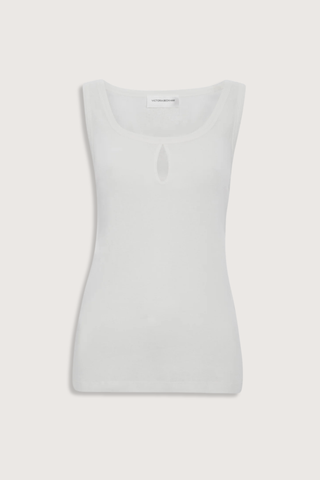 flat lay Split Tank Top White cotton linen Vest top
Rounded square neckline
Cut-out detail
Low hip length
Cotton blend
Sleeveless
Pleated back