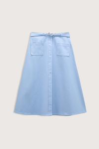 flat lay Sporty Chic Cotton Skirt mineral blue 100 % Cotton
Cotton skirt
Belted waist
Center front slit
Faux front button placket
Patch pockets
In-seam side zip closure
Unlined