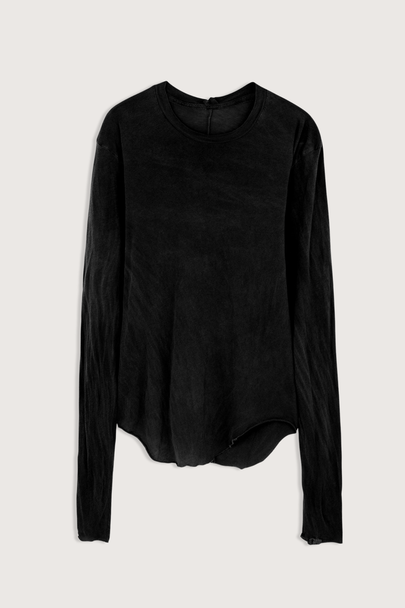 flat lay Stella Long Sleeve Cotton Top Black Signature tissue-weight cotton
Semi-sheer
Softening beautifully with every wear
Extra-long sleeves and a raw, curved hem
100% Cotton
Relaxed silhouette with natural drape