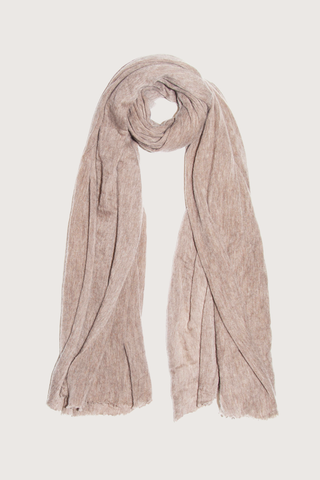 flat lay Stole Melange Cashmere Light Brown 100% Cashmere
Made in Italy
Dimensions: APPROX. 67 in. x 58 in. (170cm. x 147 cm.)