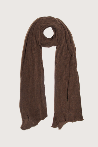 flat lay Stole Melange Cashmere Wood dark brown 100% Cashmere
Made in Italy
Dimensions: APPROX. 67 in. x 58 in. (170cm. x 147 cm.)
