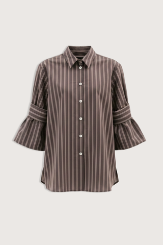 flat lay Stripe Short Sleeve Shirt toffee brown Blouse
Puff sleeves
Cufflinks
Turned-up sleeve with pleats&nbsp;
Classic collar
Rounded hem
Side slits
Longer at the back