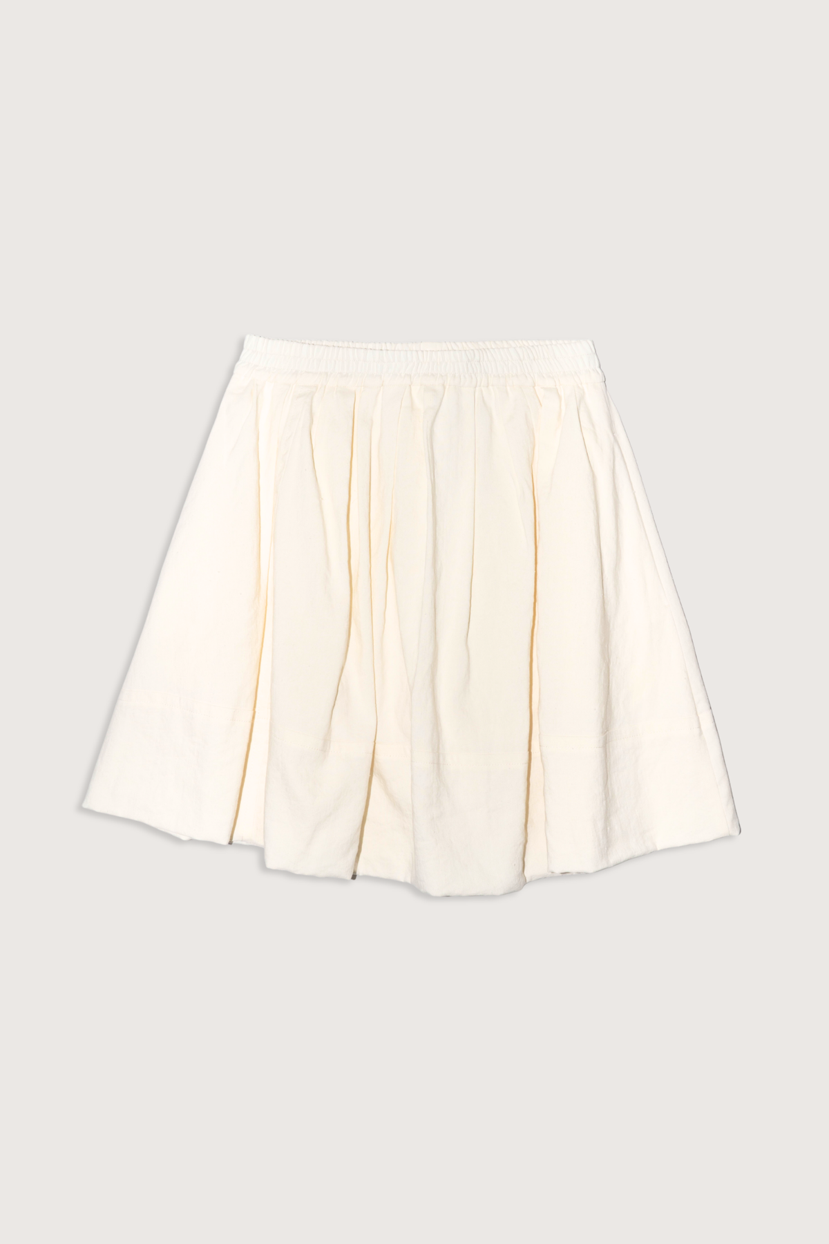 flat lay Structure Bubble Skirt With Elastic Waist off white Bubble skirt
Elastic waistband
Decorative stitching
Side seam pockets