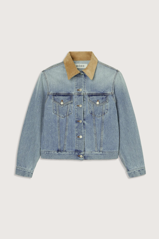 flat lay Suede Collar Denim Jacket classic blue light wash Classic fitted denim jacket
Contrasting suede collar
Chest pockets
100% cotton