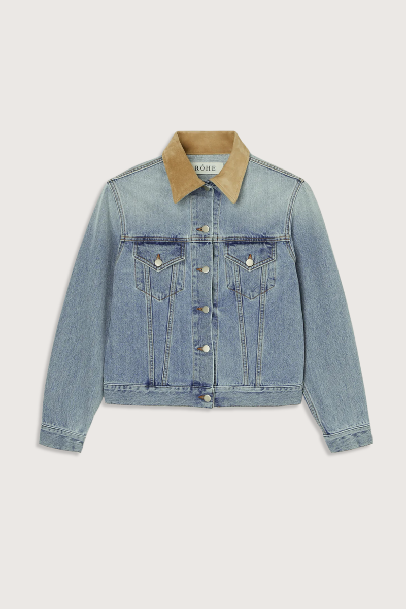 flat lay Suede Collar Denim Jacket classic blue light wash Classic fitted denim jacket
Contrasting suede collar
Chest pockets
100% cotton