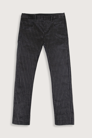 flat lay Tailored Boy Straight Tailored Boy Straight pant made
Black and White Pinstripe pattern
Italian linen stretch fabric