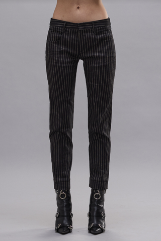 front profile model wearing Tailored Boy Straight Tailored Boy Straight pant made
Black and White Pinstripe pattern
Italian linen stretch fabric