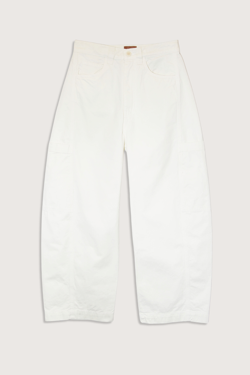 flat lay The Baggy Painter Crop Pant ecru 
Inset patch pockets
Japanese Cotton Twill
Garment dyed 