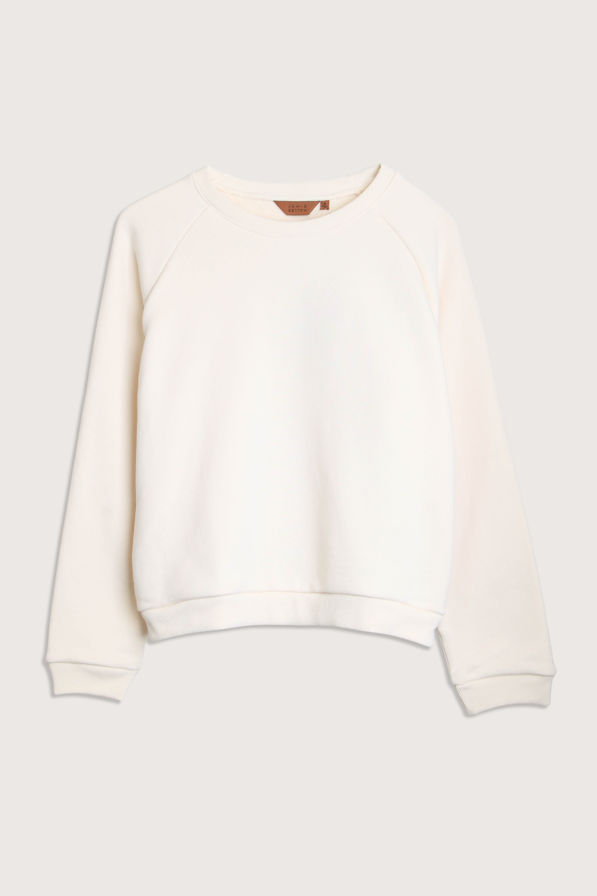 flat lay The Daily Sweat Shirt Ecru Piece dyed for a saturated hue that maintains it’s color
100% Japanese cotton terry
Preshrunk
Relaxed fit
Shrunken in length, relaxed in width
Bracelet length sleeves
Crewneck