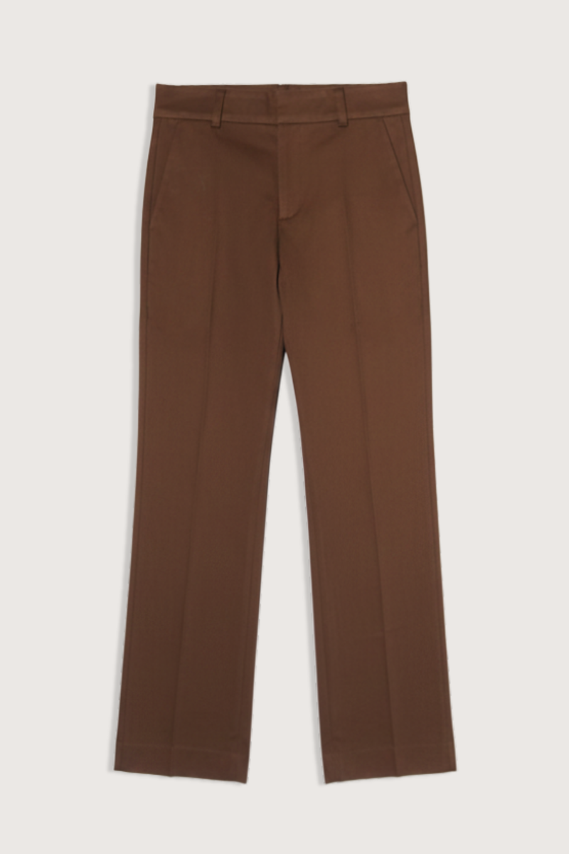 flat lay The Kick Trouser brown Straight leg trouser
Baby kick flare at the hem
Tailored with a pressed crease
Ankle length
Slightly cropped
Italian Stretch Twill
98% Cotton 2% Elastane