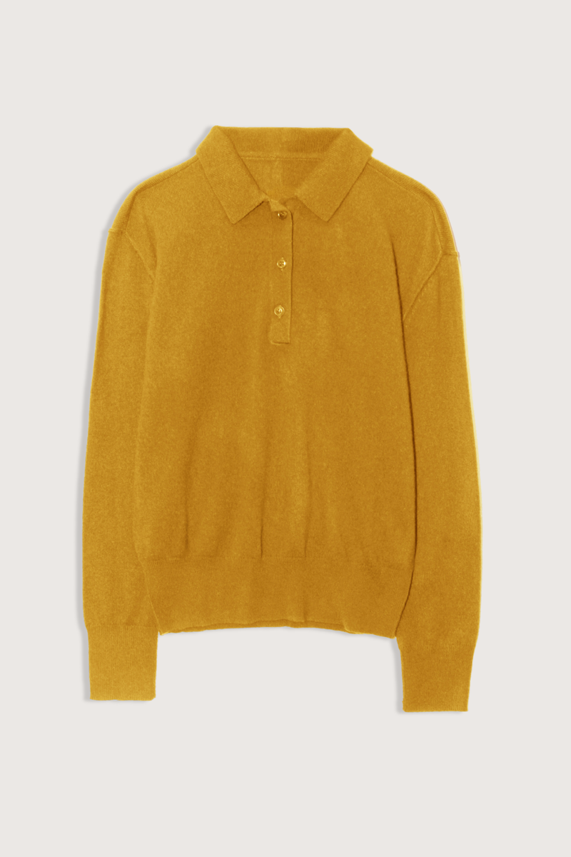 flat lay The Polo Amber Rib knit collar
Skinny polo placket
12 gg 100% royal cashmere
regular fit