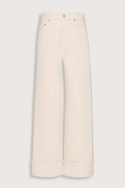 flat lay The Stretch Genevieve Jean Cowrie white Cowrie white denim
Seams down the center front
Exaggerated folded cuffs
Stretch denim
High-rise, wide leg