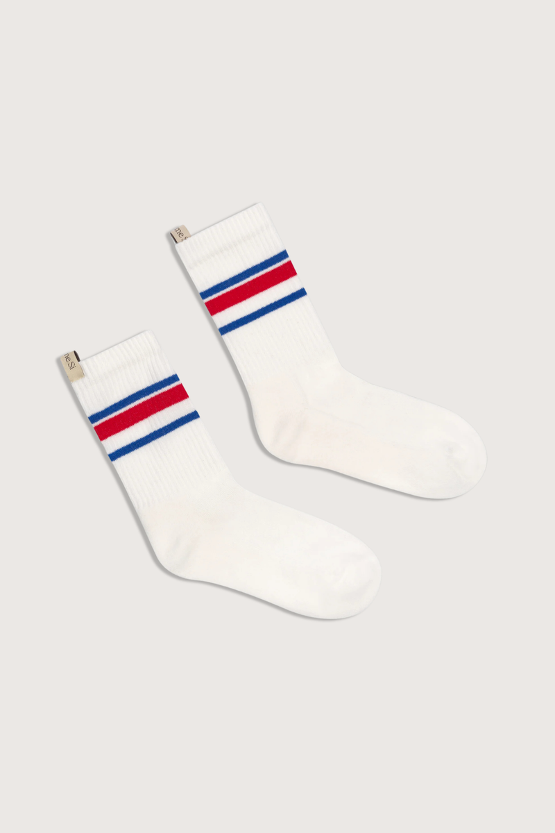 flat lay The Tube Sock - Egyptian Cotton Blue/Cherry Bold stripes
Terry cushion footbed
Medium weight
Reinforced toe
decorative logo ribbon