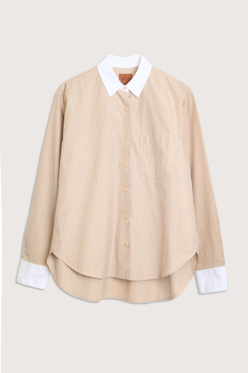 flat lay The Weekend Shirt honey cotton Menswear-inspired
Relaxed fit
Contrast white collar and cuffs
Curved hem
100% Japanese Cotton