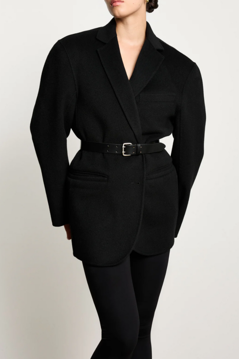 model wearing Thin Hutch leather  Belt Black/Silver