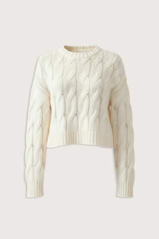 flat lay Tristan Crewneck Pullover gardenia white
Cable stitch
Relaxed fit and soft texture
cotton silk cashmere blend