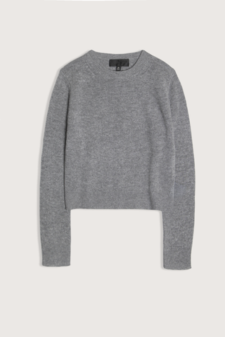 flat lay Venus Cashmere Sweater Pebble Grey Light to medium weight gauge
Crewneck
Long sleeves
Fully fashioned along neck, sleeve and arm hole
Shorter body, not cropped
