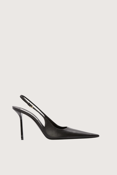 side profile Victoria 100MM Slingback Black leather Stiletto slingback style
Pointed closed toe shape
Black lacquered heel
Kid leather
Leather lining
Padded in-sock for added comfort