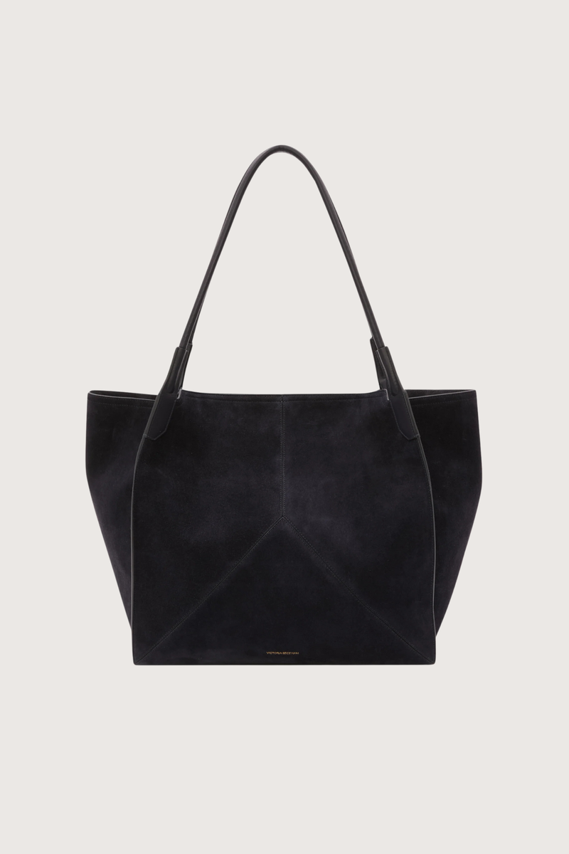 front profile Victoria Suede Tote Bag navy Tonal suede lining, leather strap
Internal flat pocket
Suede, 100% leather