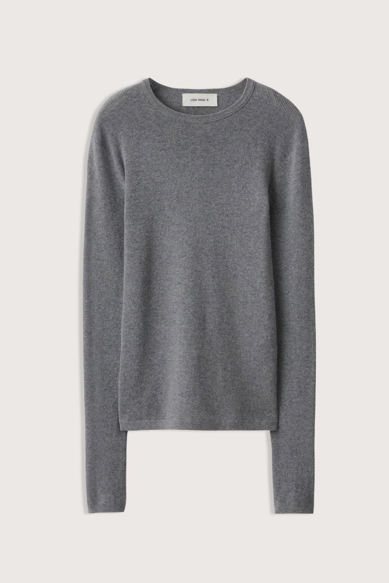 flat lay Vivian Long Sleeve Ribbed T-Shirt Cloud grey Knitted long-sleeve T-shirt
Fine single rib knit cashmere blended with cotton
Fitted, hip-length silhouette
Round neck
Full-length sleeves
Straight hem
70% Cotton, 30% Cashmere