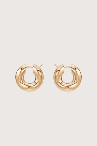 flat lay Wave Blow Hoop Earring Vermeil 925 Silver covered with 18 carat gold (Vermeil 5 microns)