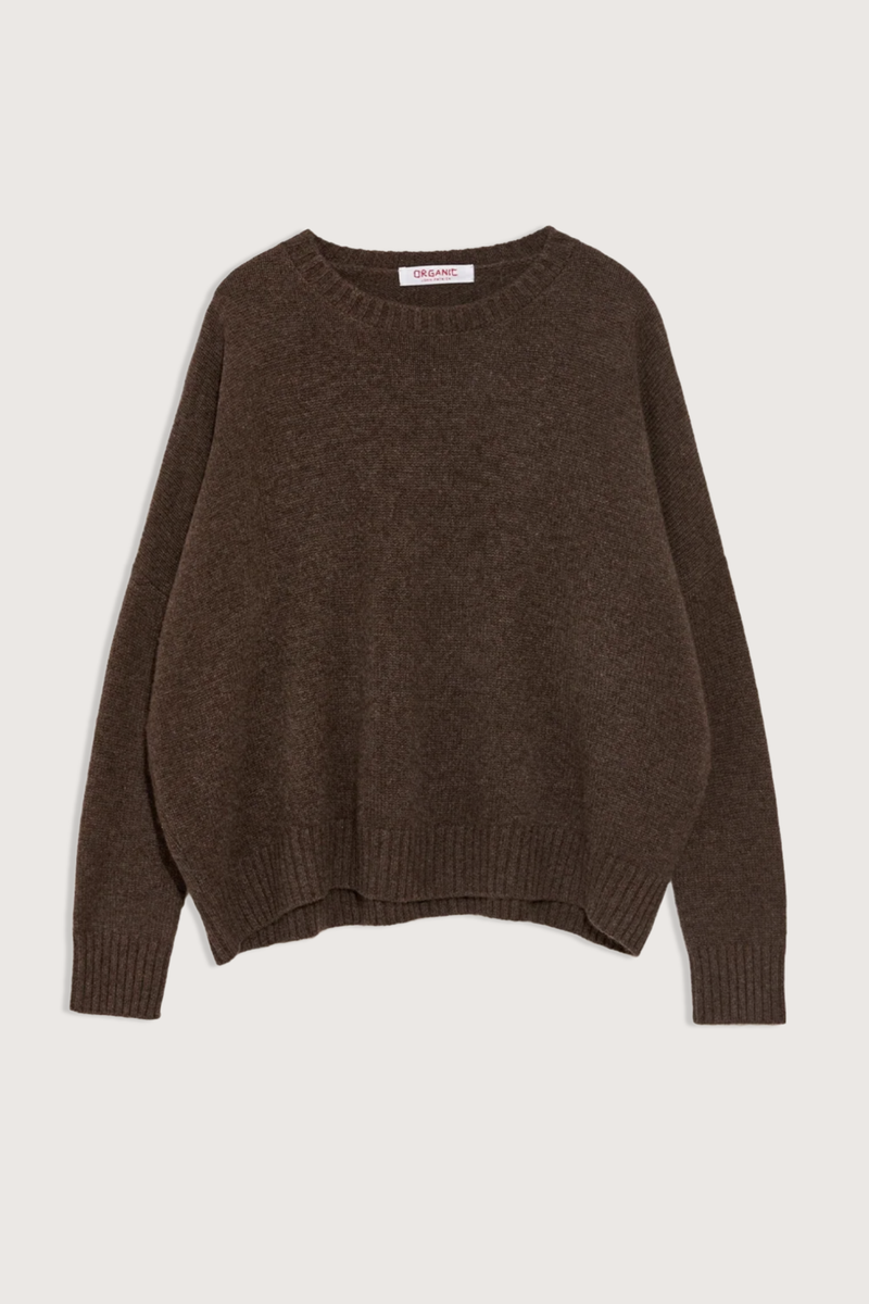 flat lay Wide Pullover Cashmere Truffle 100% Cashmere
Crew neck
Boxy fit
Ribbed trim neckline, cuff, and hem
Hip-length