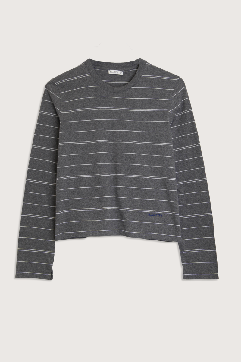 flat lay Wynn Long Sleeve Stripe T-Shirt Heather Grey Long sleeve t-shirt
Relaxed boxy fit
Subtle cropped length
Custom drawn stripe
Roomy sleeves
Slight taper at waist