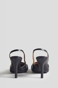 back profile of Sling Back leather point Heel black With silver Ring harness 