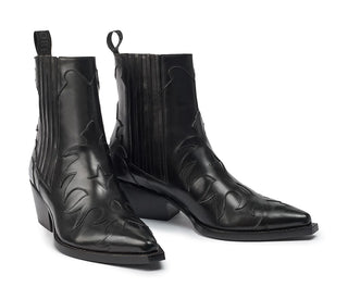 Lower Heel Boots Pull On